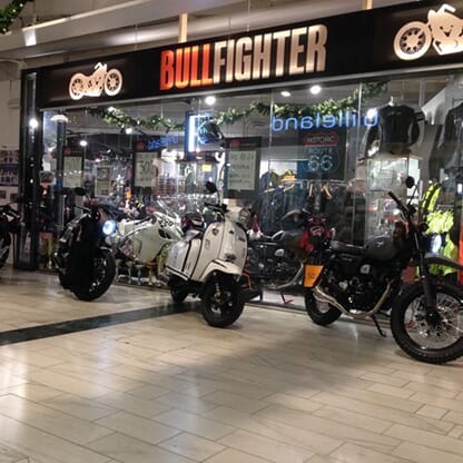 Bullfighter utvider MC-butikken på Liertoppen
